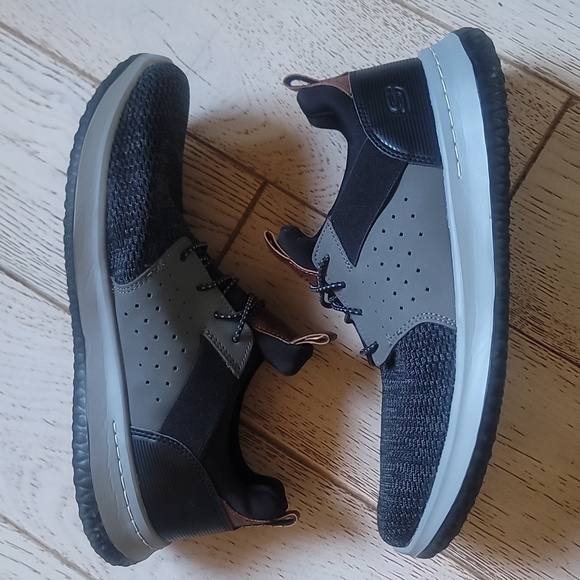 Skechers Men's Wide Fit Delson Camden Sneakers Mens 11 NWOB - Picture 3 of 10